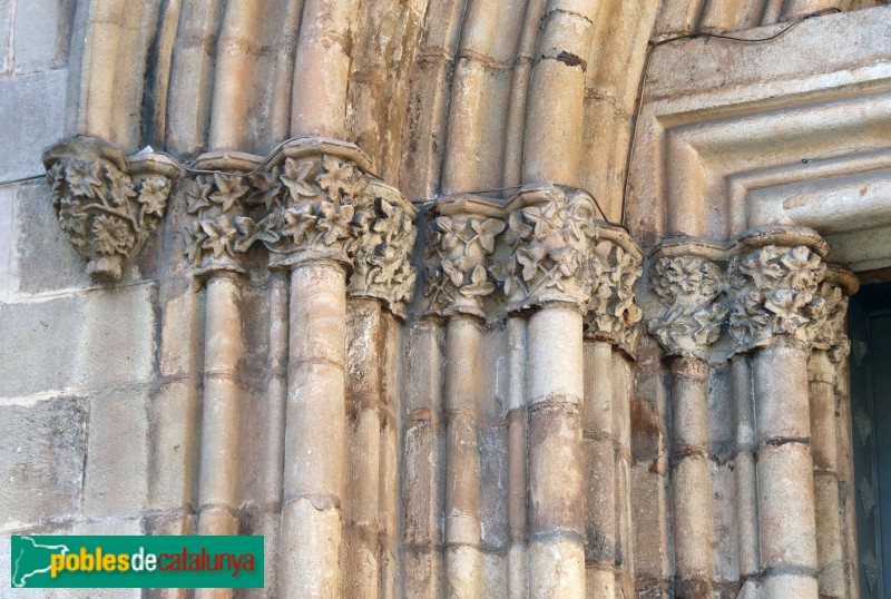 Barcelona - Esgésia de la Concepció. Portada (Foto: Albert Esteves, 2022) Barcelona - Esgésia de la Concepció. Portada