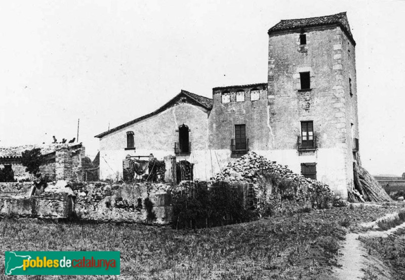 Mollet del Vallès - Can Borrell (Foto: Eduard Marí - Arxiu fotogràfic Centre Centre Excursionista de Catalunya-, c.1927) Mollet del Vallès - Can Borrell