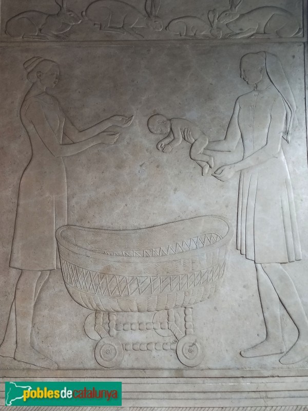 Barcelona - Diagonal, 614. Baixrelleus de Joan Rebull (Foto: Anna Corcoll, 2022) Barcelona - Diagonal, 614. Baixrelleus de Joan Rebull