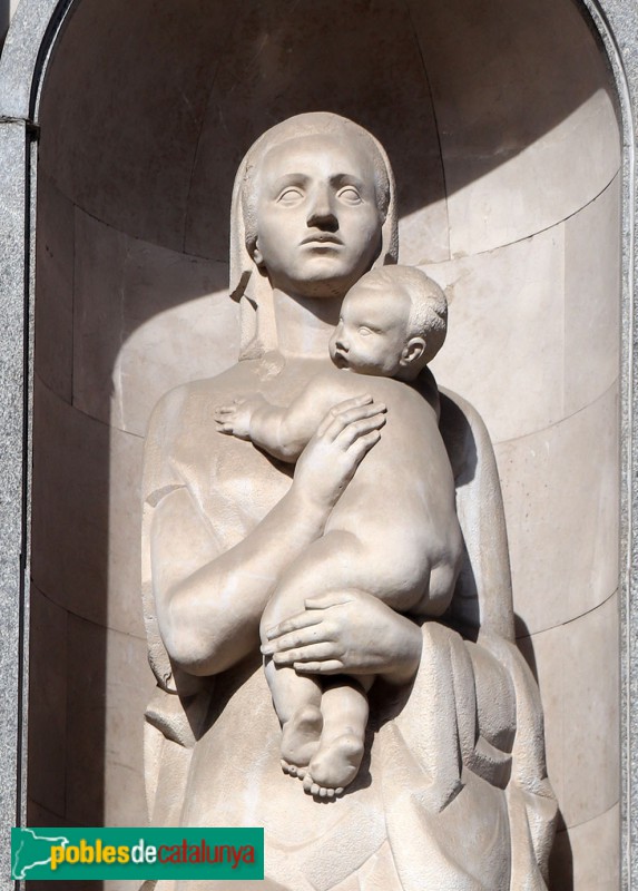 Barcelona - Passeig de Sant Joan, 10. Maternitat de Vicenç Navarro (Foto: Albert Esteves, 2022) Barcelona - Passeig de Sant Joan, 10. Maternitat de Vicenç Navarro