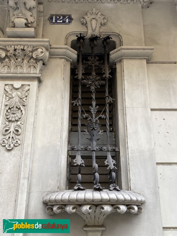 Barcelona - Bailèn, 124 (Foto: Albert Esteves, 2022) Barcelona - Bailèn, 124