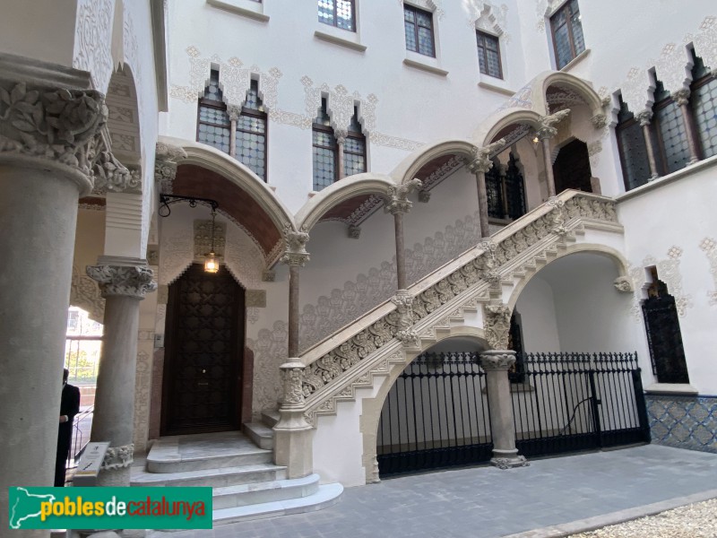 Barcelona - Palau Macaya (Foto: Albert Esteves, 2022) Barcelona - Palau Macaya