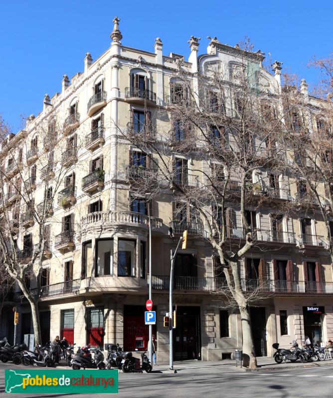 Barcelona - Bruc, 12 (Foto: Albert Esteves, 2022) Barcelona - Bruc, 12