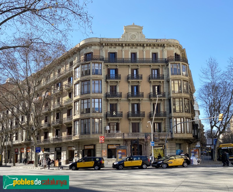 Barcelona - Bruc, 11 (Foto: Albert Esteves, 2022) Barcelona - Bruc, 11