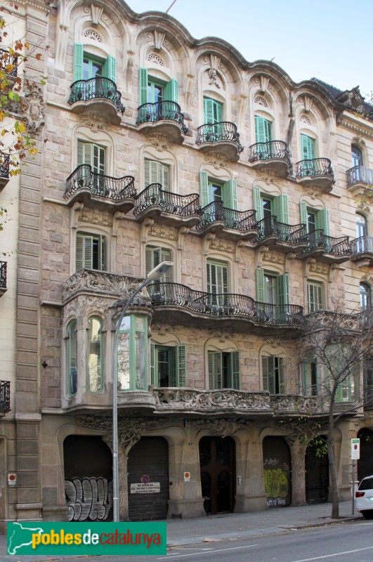 Barcelona - Ausiàs Marc, 42-46 (Foto: Albert Esteves, 2016) Barcelona - Ausiàs Marc, 42-46