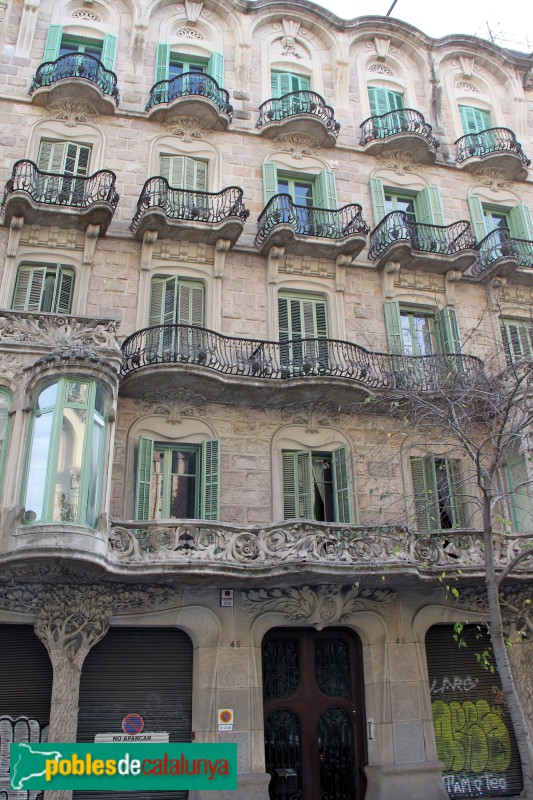 Barcelona - Ausiàs Marc, 42-46 (Foto: Albert Esteves, 2007) Barcelona - Ausiàs Marc, 42-46