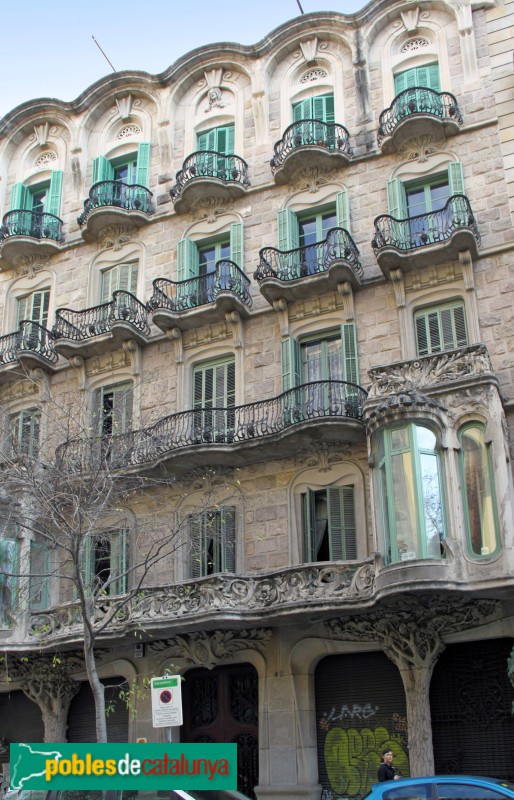 Barcelona - Ausiàs Marc, 42-46 (Foto: Albert Esteves, 2016) Barcelona - Ausiàs Marc, 42-46