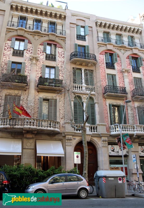 Barcelona - Ausiàs Marc, 37-39 (Foto: Albert Esteves, 2022) Barcelona - Ausiàs Marc, 37-39