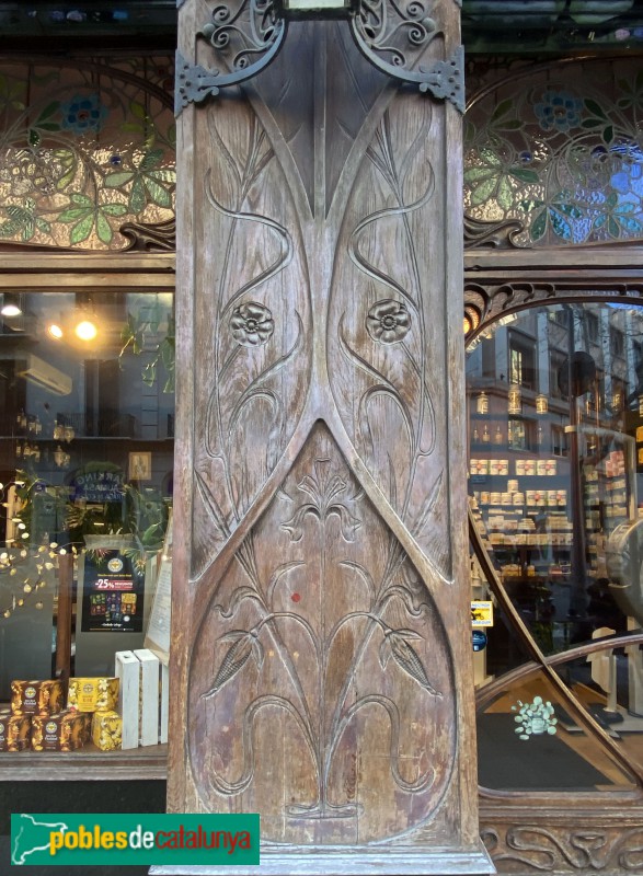 Barcelona - Farmàcia Nordbeck (Farmàcia Aguilar) (Foto: Albert Esteves, 2022) Barcelona - Farmàcia Nordbeck (Farmàcia Aguilar)