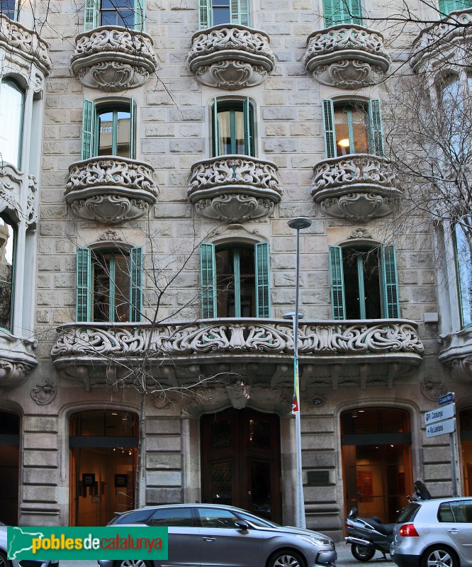 Barcelona - Ausiàs Marc, 20 (Foto: Albert Esteves, 2022) Barcelona - Ausiàs Marc, 20