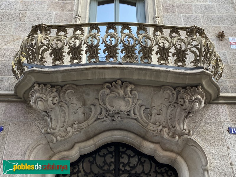 Barcelona - Ausiàs Marc, 16-18 (Foto: Albert Esteves, 2022) Barcelona - Ausiàs Marc, 16-18