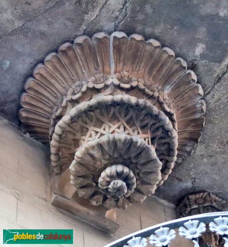 Barcelona - Roger de Llúria, 8-10 (Foto: Albert Esteves, 2022) Barcelona - Roger de Llúria, 8-10