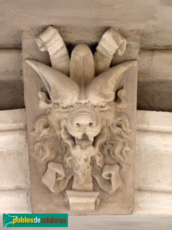 Barcelona - Casa Agustí Atzeries (Foto: Eric, 2018) Barcelona - Casa Agustí Atzeries