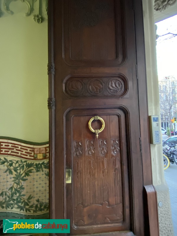 Barcelona - Bailèn, 36 (Foto: Albert Esteves, 2022) Barcelona - Bailèn, 36