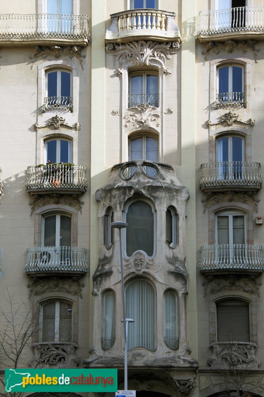 Barcelona - Bruc, 36-38 (Foto: Albert Esteves, 2016) Barcelona - Bruc, 36-38