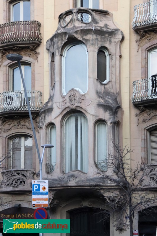 Barcelona - Bruc, 36-38 (Foto: Albert Esteves, 2022) Barcelona - Bruc, 36-38