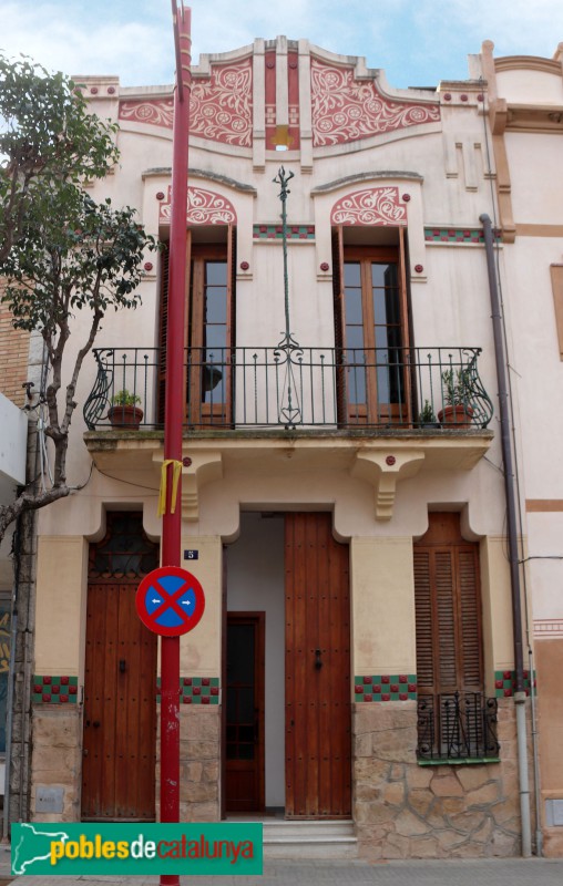 La Garriga - Plaça Oliveres, 5
