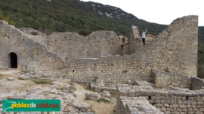 Albanyà - Monestir de Sant Llorenç de Sous (Foto: Elena Pujadas, 2022) Albanyà - Monestir de Sant Llorenç de Sous