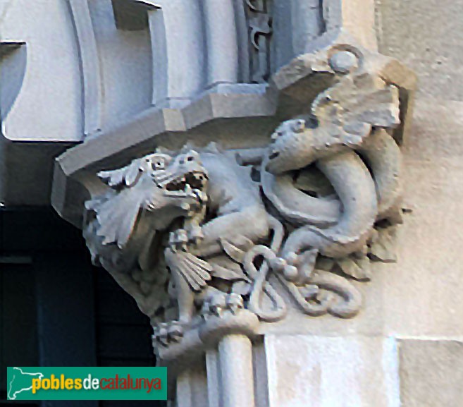 Barcelona - Rambla Catalunya, 17 (Foto: Albert Esteves, 2022) Barcelona - Rambla Catalunya, 17