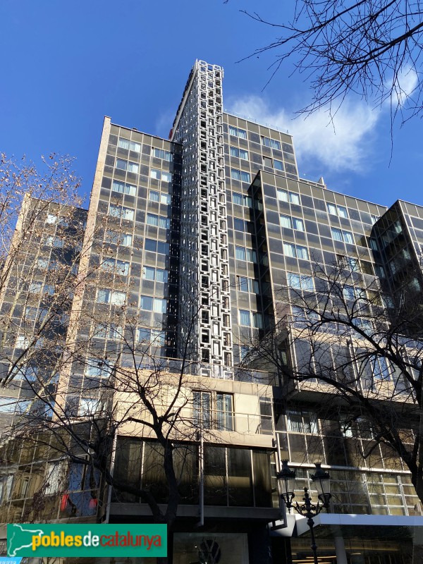 Barcelona - Rambla de Catalunya, 26 (Hotel Calderón) (Foto: Albert Esteves, 2022) Barcelona - Rambla de Catalunya, 26 (Hotel Calderón)