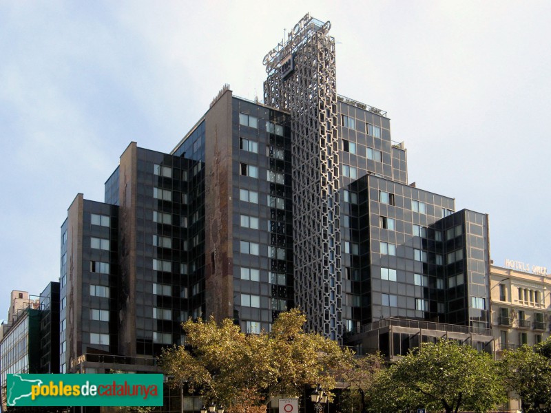 Barcelona - Rambla de Catalunya, 26 (Hotel Calderón) (Foto: Albert Esteves, 2007) Barcelona - Rambla de Catalunya, 26 (Hotel Calderón)