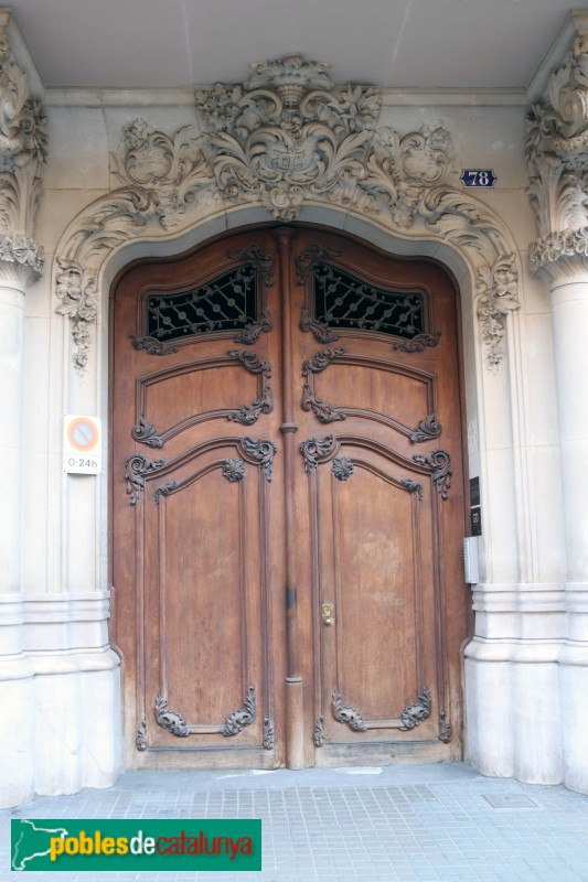 Barcelona - Rambla Catalunya, 78 (Foto: Albert Esteves, 2022) Barcelona - Rambla Catalunya, 78