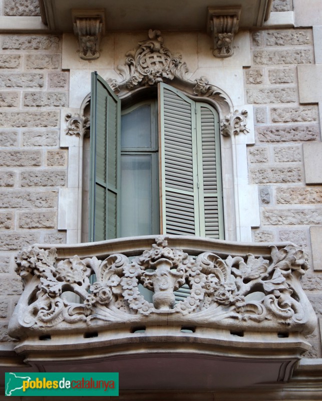 Barcelona - Rambla Catalunya, 78 (Foto: Albert Esteves, 2022) Barcelona - Rambla Catalunya, 78