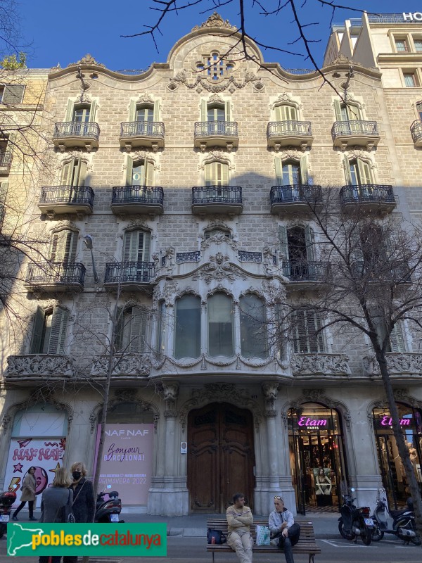 Barcelona - Rambla Catalunya, 78 (Foto: Albert Esteves, 2022) Barcelona - Rambla Catalunya, 78