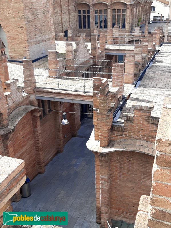 Barcelona - Fàbrica Casarramona (CaixaFòrum) (Foto: Sergi Suárez, 2022) Barcelona - Fàbrica Casarramona (CaixaFòrum)