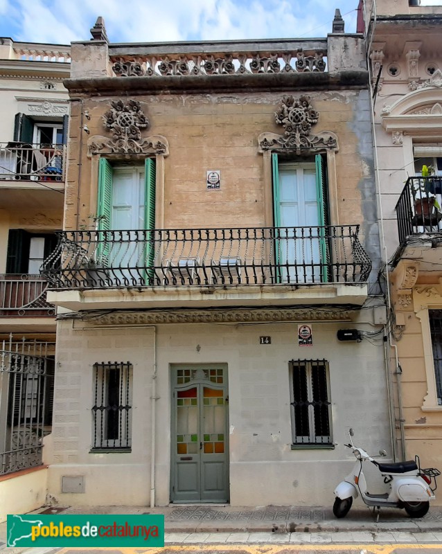 Barcelona - Passatge Serrahima, 14 (Foto: Sergi Suárez, 2022) Barcelona - Passatge Serrahima, 14