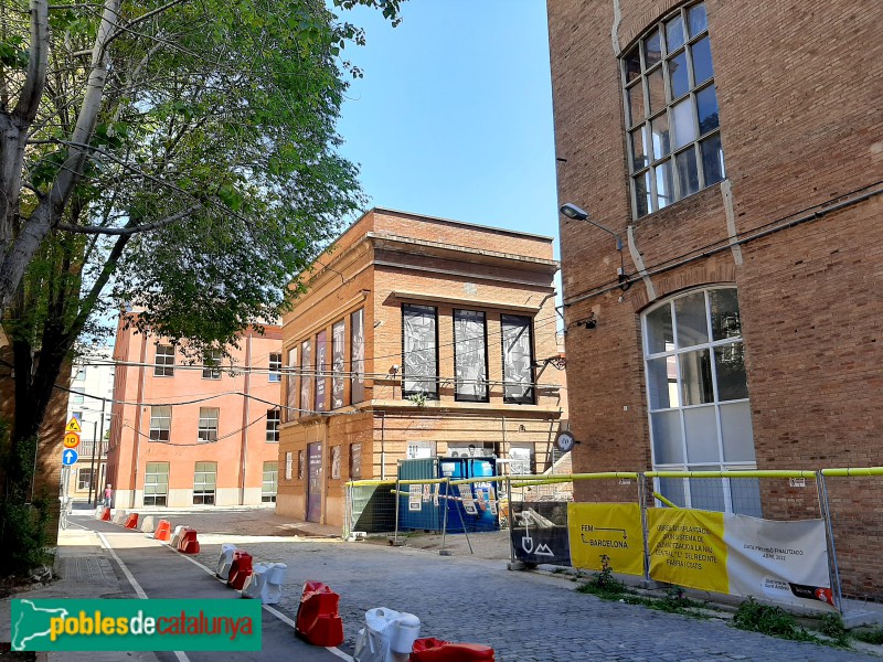 Antiga fàbrica Fabra i Coats. Transformador