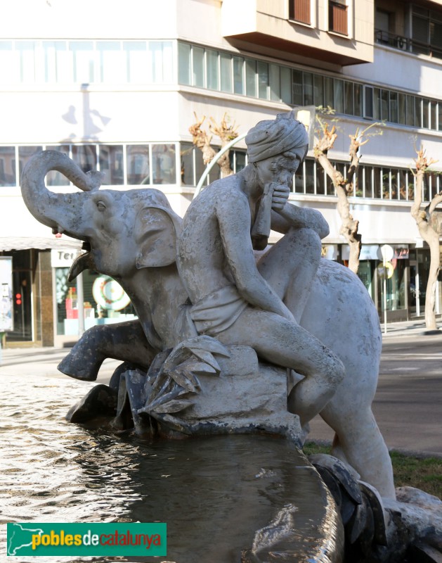 Tarragona - Font del Centenari. Àsia