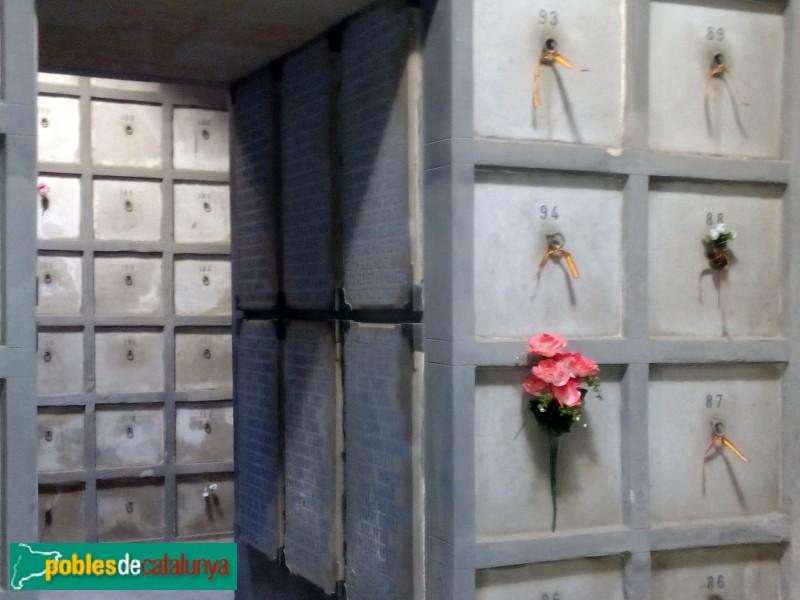 Barcelona - Cementiri de les Corts. Panteó dels repatriats d'ultramar (Foto: Anna Corcoll, 2018) Barcelona - Cementiri de les Corts. Panteó dels repatriats d'ultramar