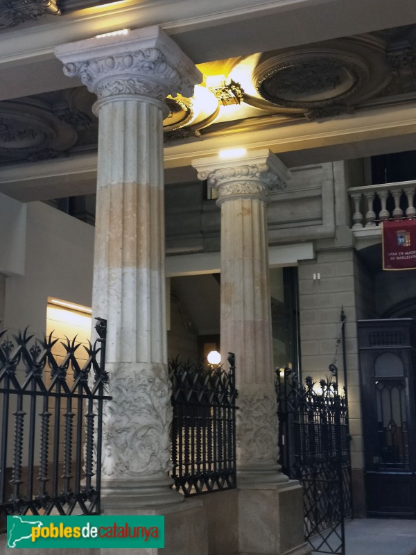 Barcelona - Ausiàs Marc, 37-39 (Foto: Anna Corcoll, 2022) Barcelona - Ausiàs Marc, 37-39