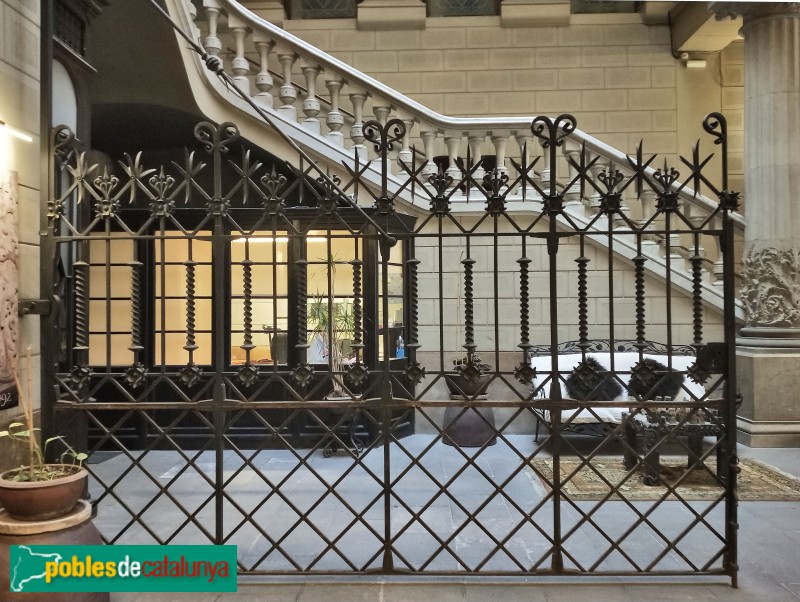 Barcelona - Ausiàs Marc, 37-39 (Foto: Anna Corcoll, 2022) Barcelona - Ausiàs Marc, 37-39