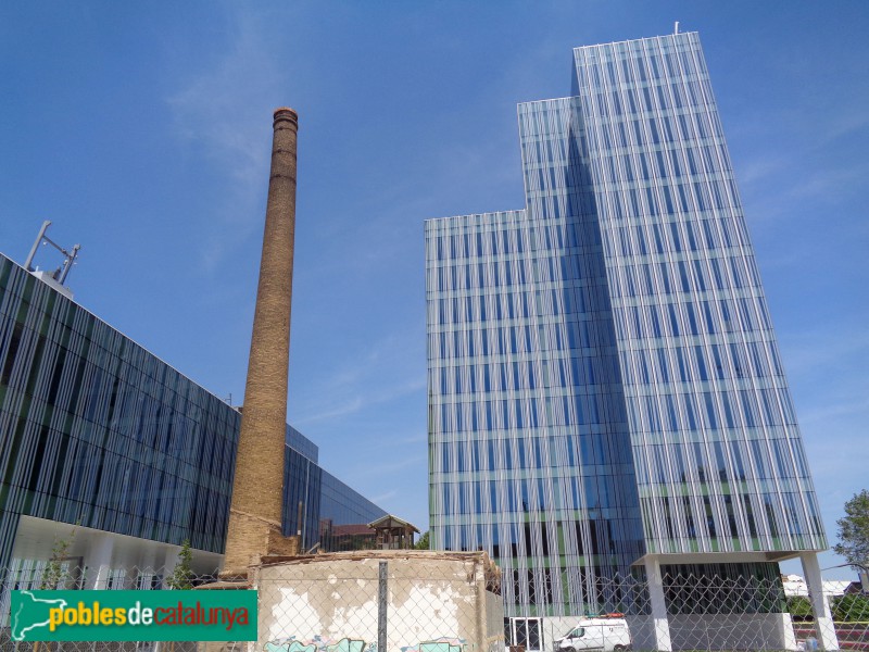 Barcelona - Xemeneia de Tallada i Lora (Foto: Sergi Suárez, 2022) Barcelona - Xemeneia de Tallada i Lora