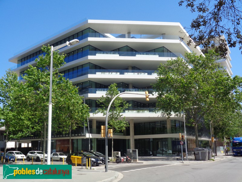 Barcelona - Avinguda d'Icària, 199 (Foto: Sergi Suárez, 2022) Barcelona - Avinguda d'Icària, 199