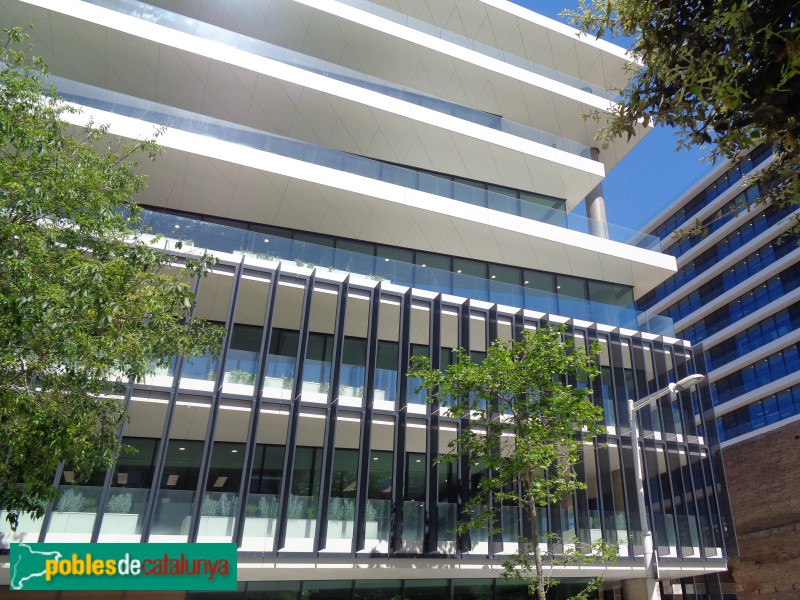 Barcelona - Avinguda d'Icària, 199 (Foto: Sergi Suárez, 2022) Barcelona - Avinguda d'Icària, 199