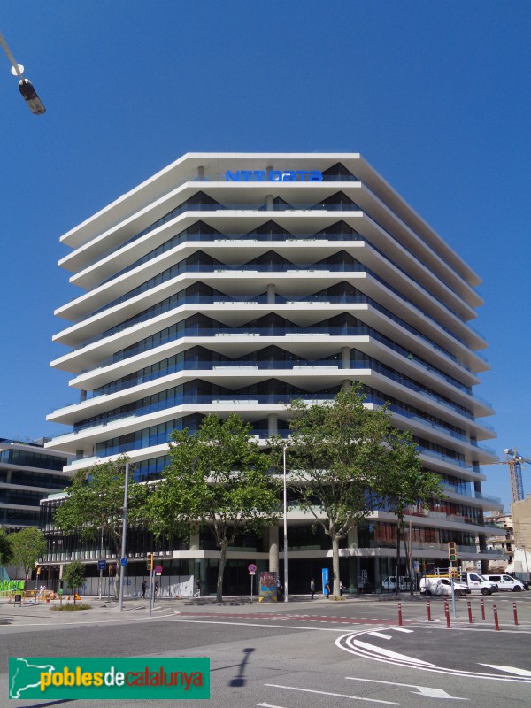 Barcelona - Avinguda d'Icària, 199 (Foto: Sergi Suárez, 2022) Barcelona - Avinguda d'Icària, 199