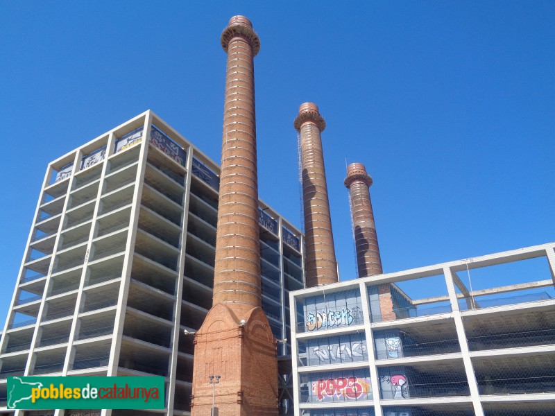 Barcelona - Les Tres Xemeneies (Foto: Sergi Suárez, 2022) Barcelona - Les Tres Xemeneies