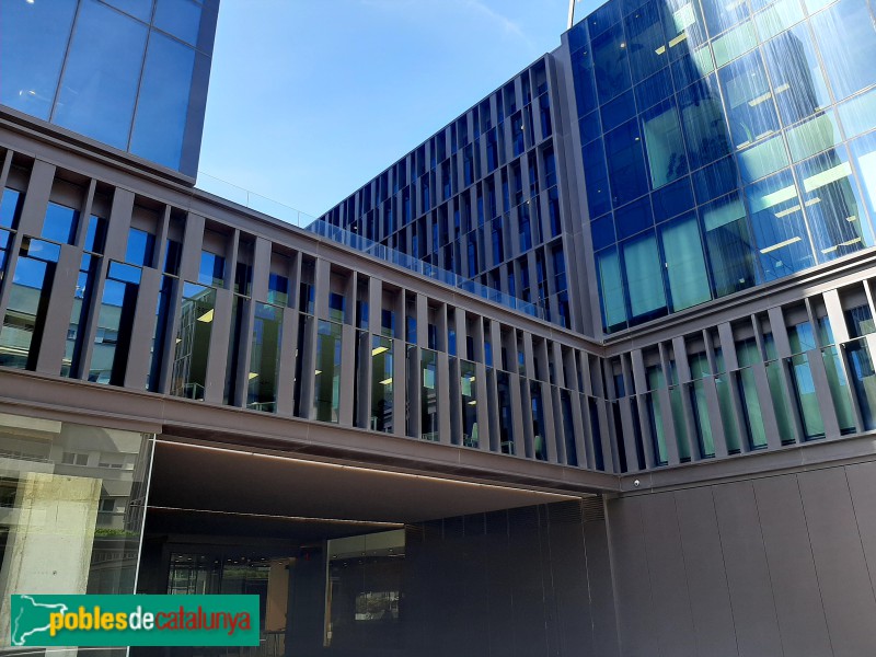 Barcelona - Pallars, 190-202. Pati central (Foto: Sergi Suárez, 2022) Barcelona - Pallars, 190-202. Pati central