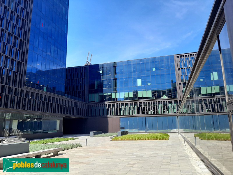 Barcelona - Pallars, 190-202. Pati central (Foto: Sergi Suárez, 2022) Barcelona - Pallars, 190-202. Pati central