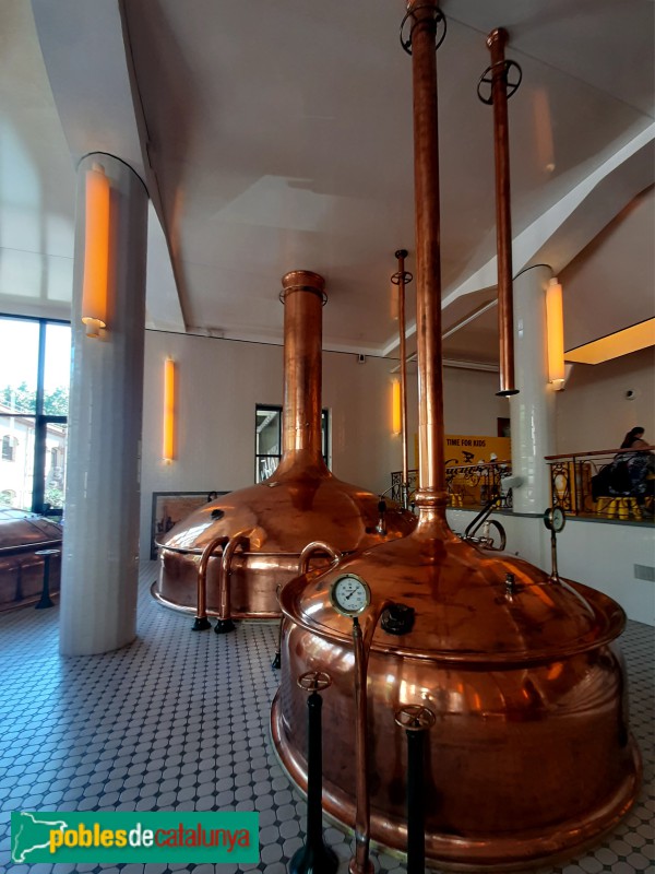 Barcelona - Fàbrica Damm (La Bohèmia). Sala 1 (Foto: Sergi Suárez, 2022) Barcelona - Fàbrica Damm (La Bohèmia). Sala 1