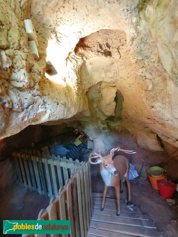 Moià - Parc de les Coves del Toll (Foto: Valentí Pons, 2022) Moià - Parc de les Coves del Toll