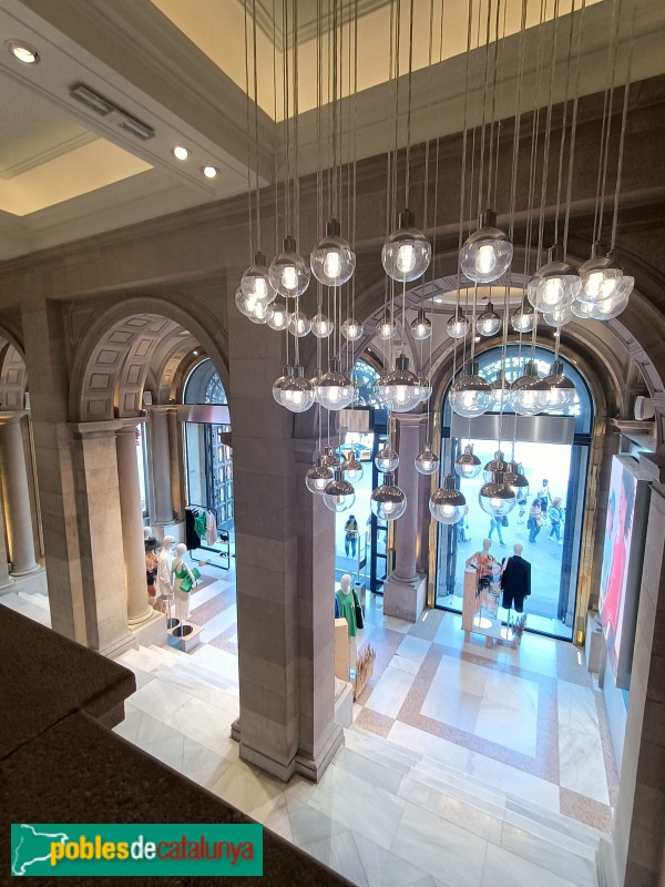 Barcelona - Passeig de Gràcia, 11 (Foto: Anna Corcoll, 2022) Barcelona - Passeig de Gràcia, 11