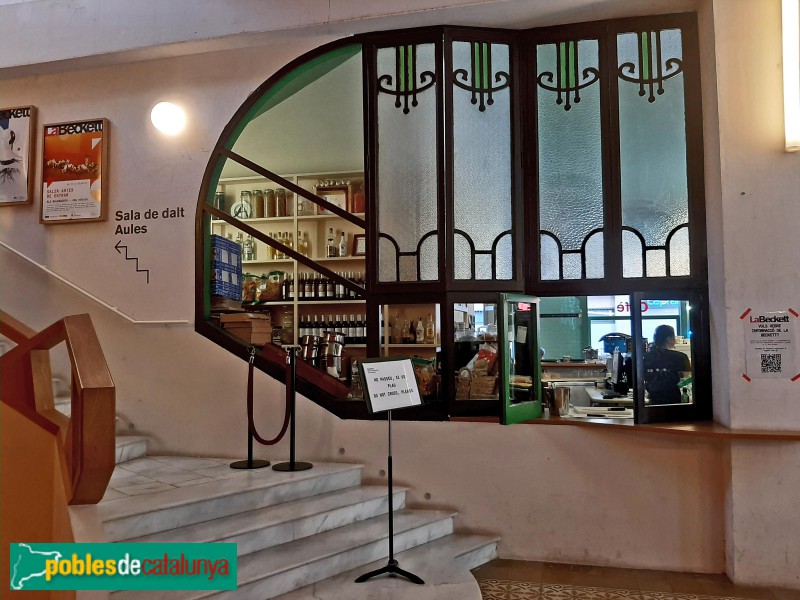 Barcelona - Cooperativa Popular (Sala Beckett) (Foto: Sergi Suárez, 2022) Barcelona - Cooperativa Popular (Sala Beckett)