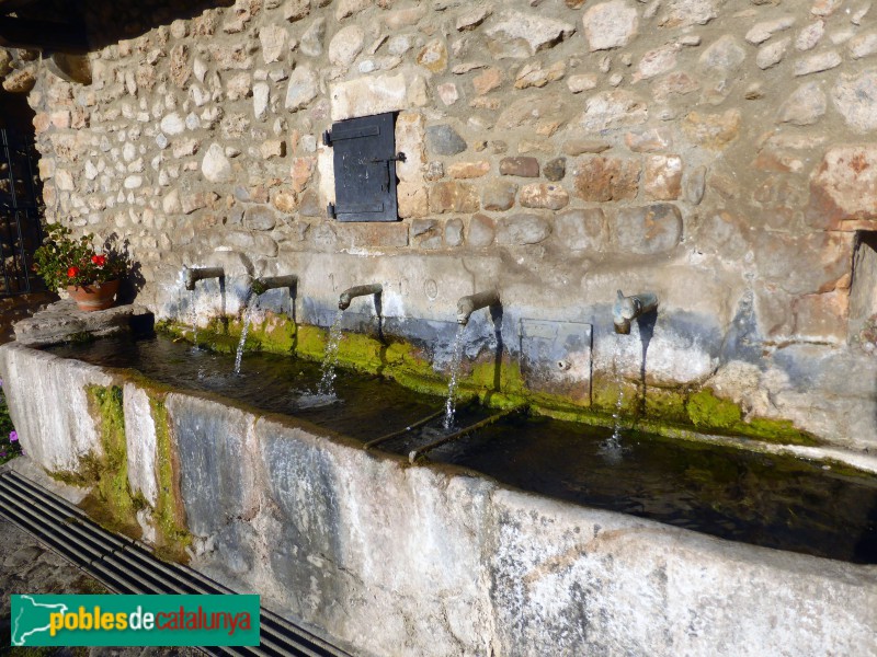 Riu de Cerdanya - Font de les Rentadores (Foto: Vicent Miralles, 2022) Riu de Cerdanya - Font de les Rentadores