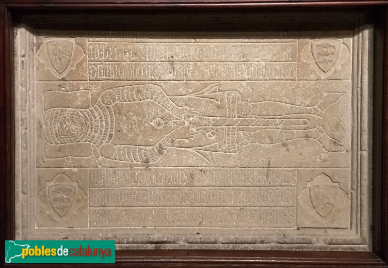 Barcelona - Capella de Santa Llúcia, sarcòfag del cavaller Jaufred (Foto: Anna Corcoll, 2022) Barcelona - Capella de Santa Llúcia, sarcòfag del cavaller Jaufred