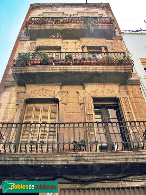 Barcelona - Deu i Mata, 14 (Foto: Albert Esteves, 2010) Barcelona - Deu i Mata, 14