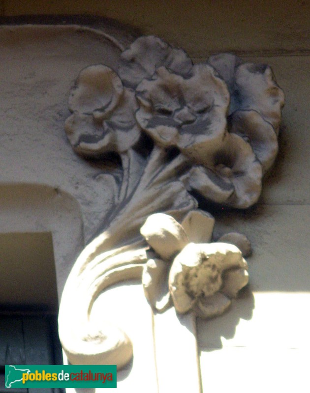 Barcelona - Deu i Mata, 7. Detall (Foto: Albert Esteves, 2010) Barcelona - Deu i Mata, 7. Detall